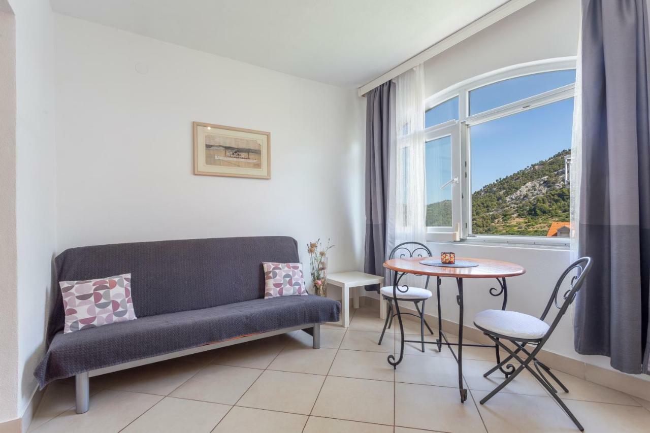 Milka Apartament *